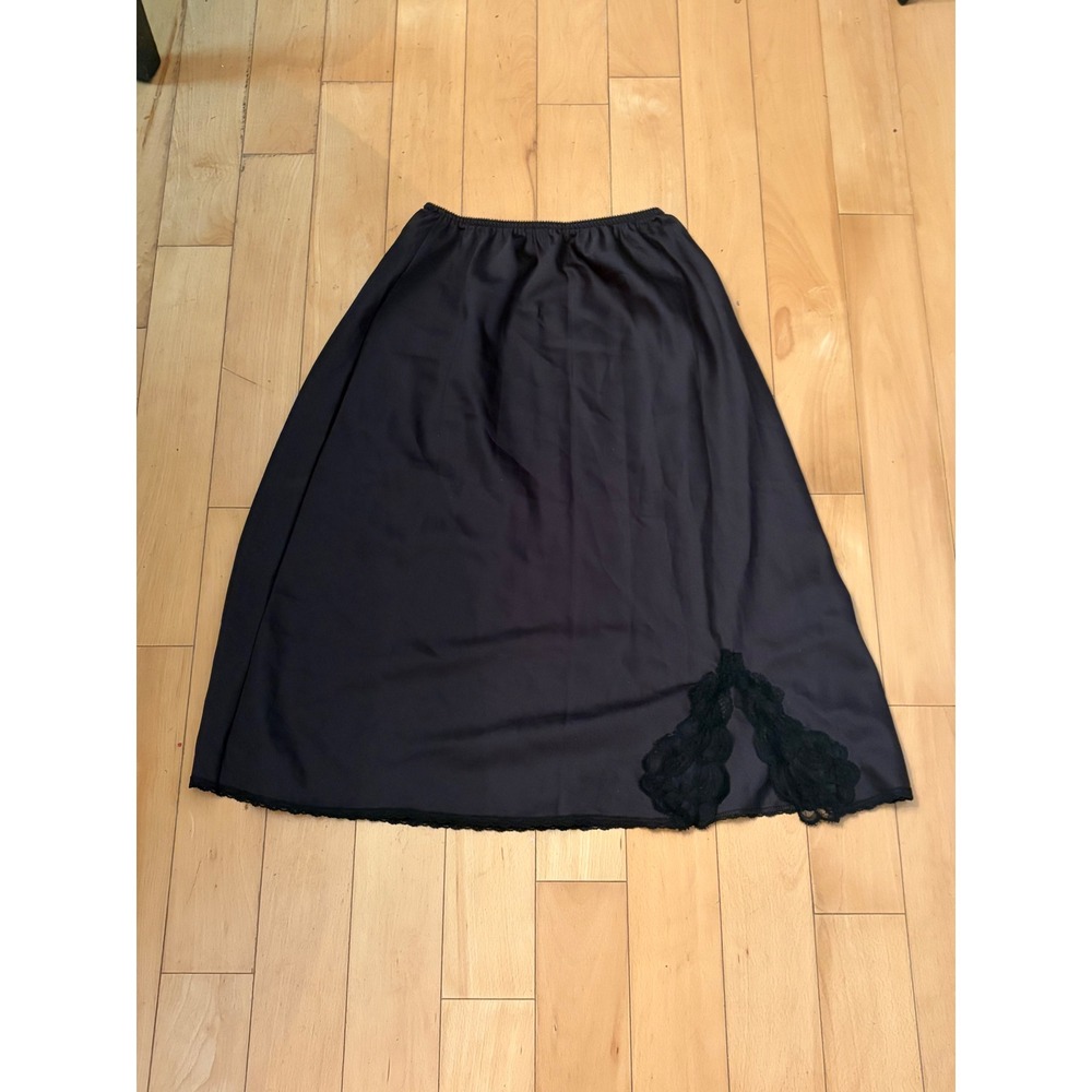Warner's Half Slip Vintage Women Medium Black Lace Trim Slit 55384 USA Made